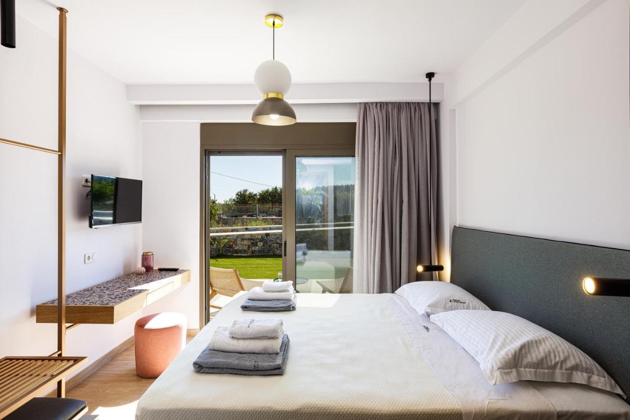 Terrazzo Luxury Villas Pigianos Kampos  Exterior photo