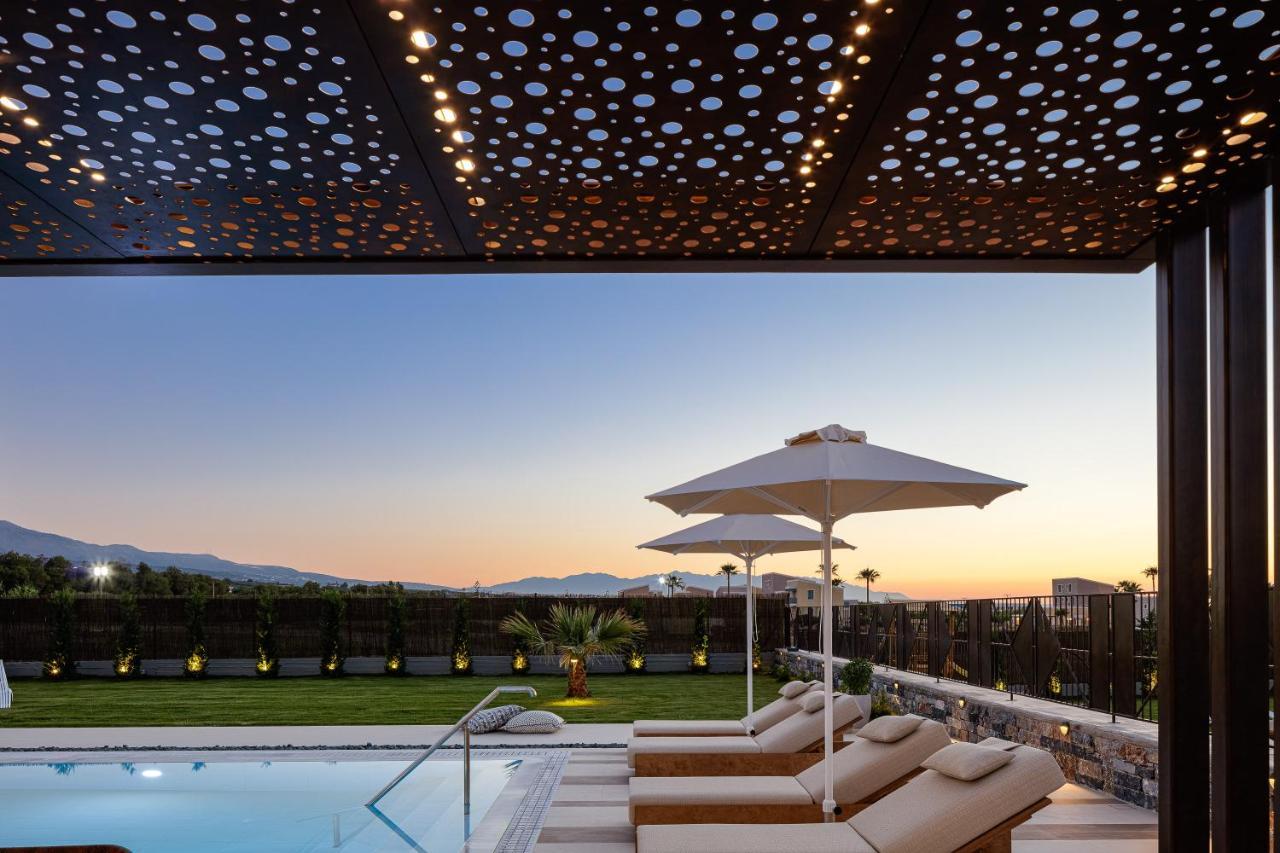 Terrazzo Luxury Villas Pigianos Kampos  Exterior photo